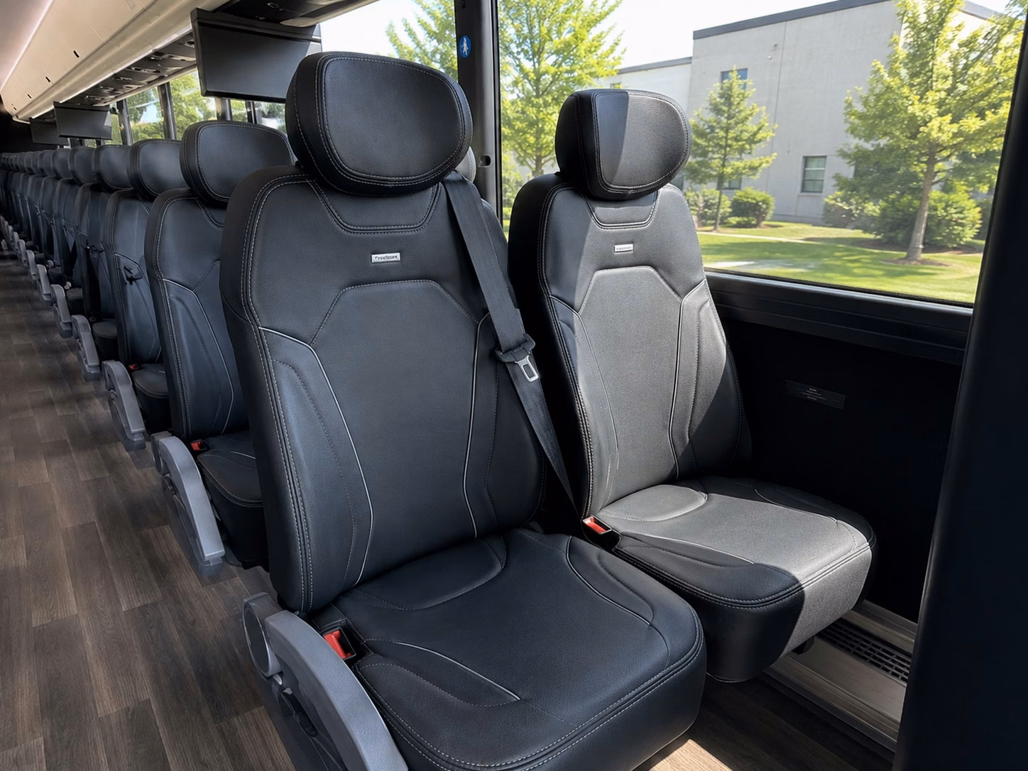 how the bus type you choose changes charter bus prices in chattanooga tennessee