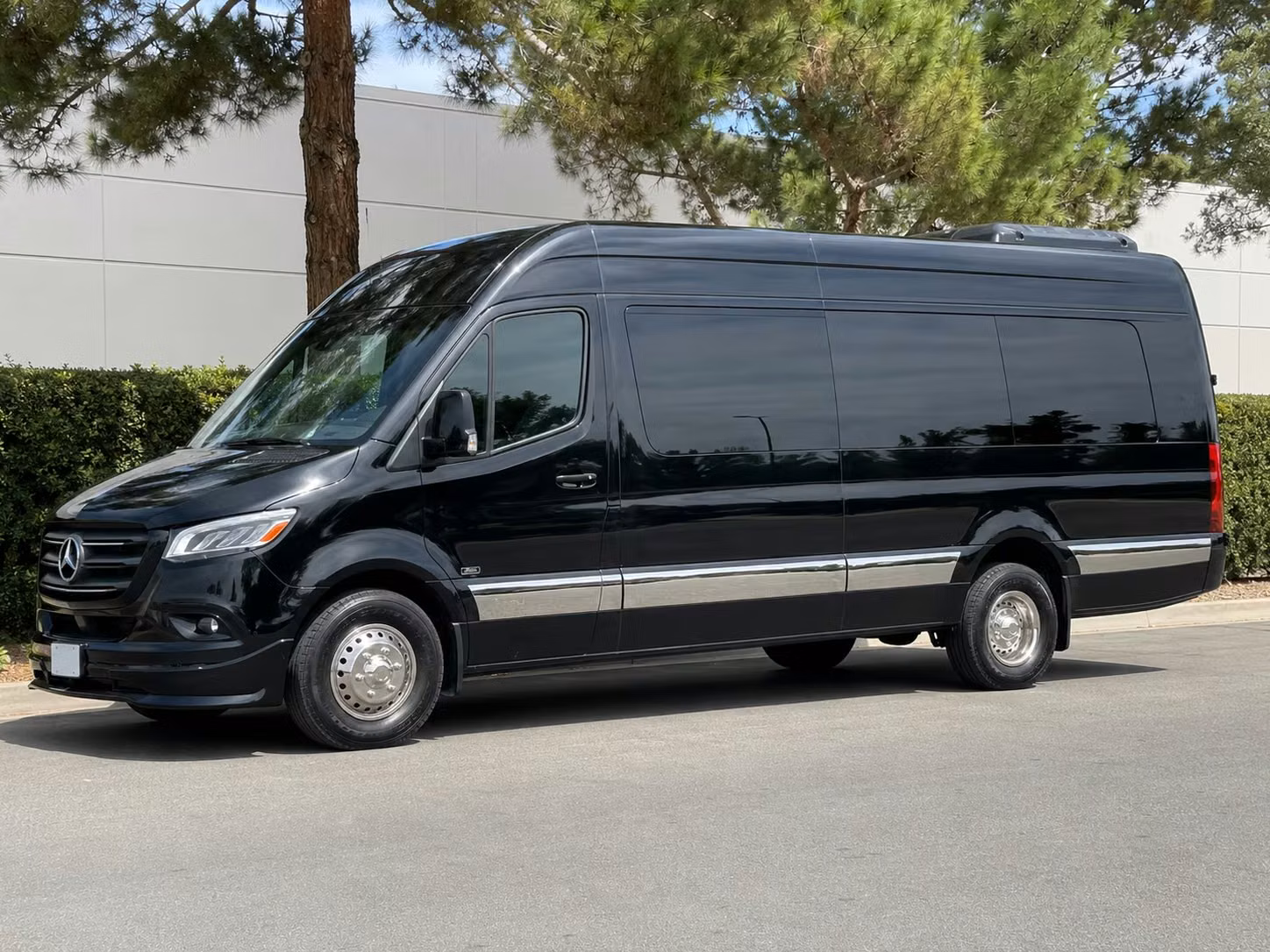 prom homecoming transportation services in chattanooga